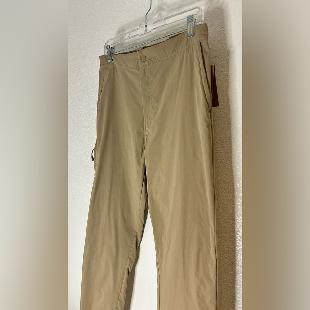 Unipro Tan Men's Chinos Size Medium - Picture 2 of 5